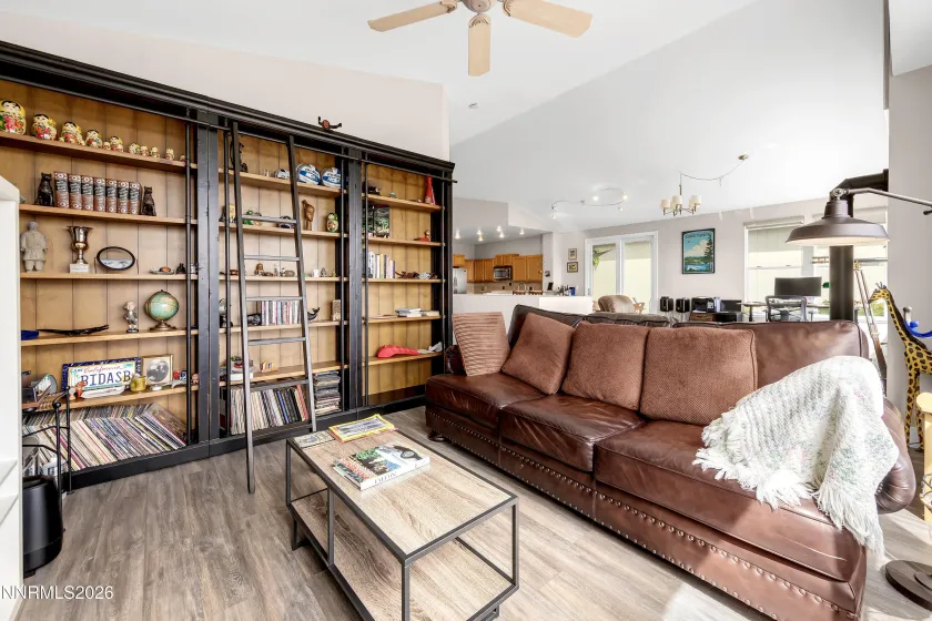 4643 Bradford, Reno, Nevada 89519, 2 Bedrooms Bedrooms, ,3 BathroomsBathrooms,Residential,Residential,Bradford,0,260007448