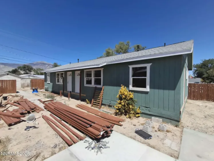 747 D, Hawthorne, Nevada 89415, 4 Bedrooms Bedrooms, ,2 BathroomsBathrooms,Residential Income,Residential,D,0,260007453