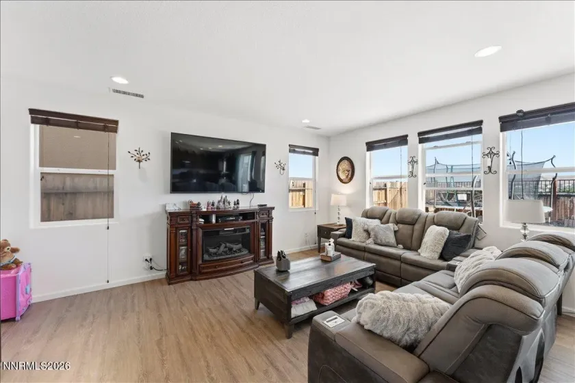 10996 Bloomsburg, Reno, Nevada 89506, 3 Bedrooms Bedrooms, ,3 BathroomsBathrooms,Residential,Residential,Bloomsburg,0,260007454