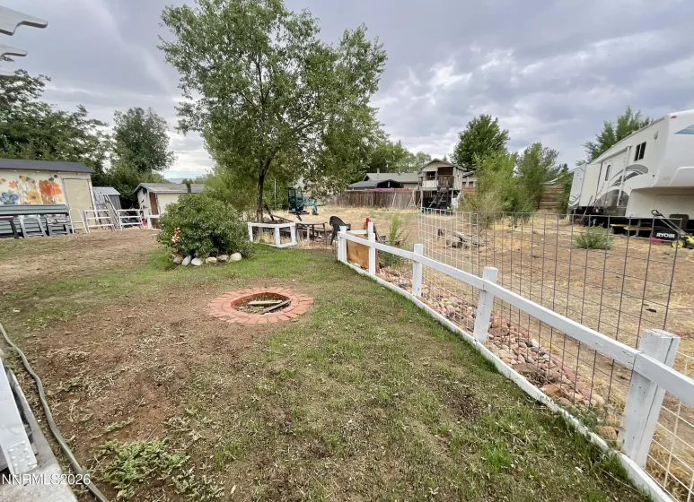 1285 Franklin, Gardnerville, Nevada 89460, 3 Bedrooms Bedrooms, ,2 BathroomsBathrooms,Residential,Residential,Franklin,0,260007459