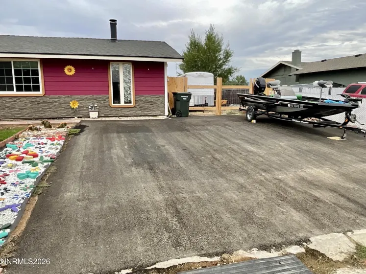 1285 Franklin, Gardnerville, Nevada 89460, 3 Bedrooms Bedrooms, ,2 BathroomsBathrooms,Residential,Residential,Franklin,0,260007459