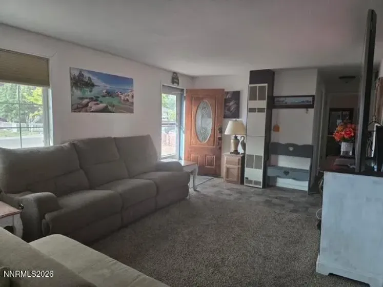 1285 Franklin, Gardnerville, Nevada 89460, 3 Bedrooms Bedrooms, ,2 BathroomsBathrooms,Residential,Residential,Franklin,0,260007459