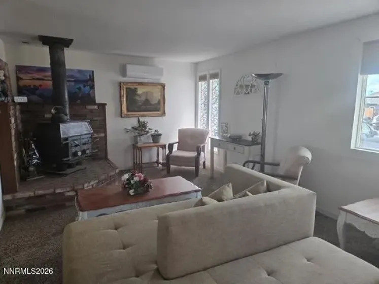 1285 Franklin, Gardnerville, Nevada 89460, 3 Bedrooms Bedrooms, ,2 BathroomsBathrooms,Residential,Residential,Franklin,0,260007459