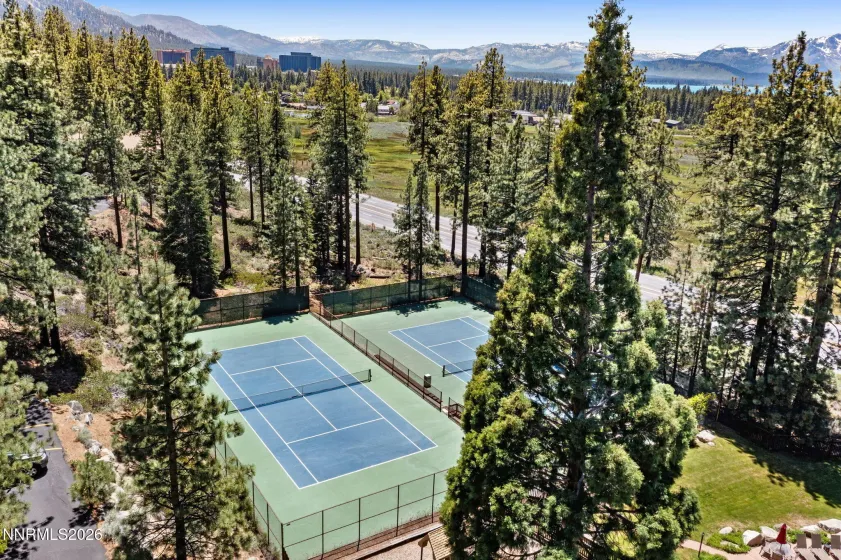 Tennis