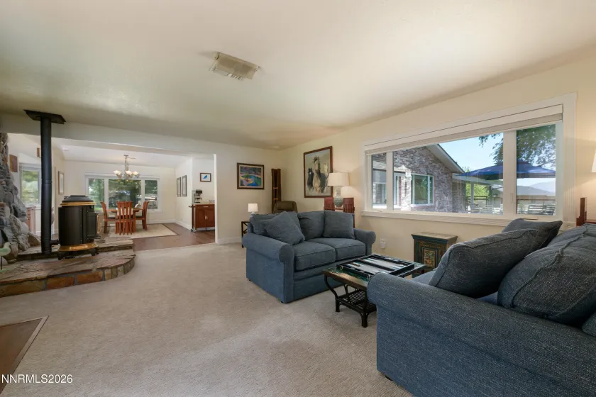 697 Indian Trail, Gardnerville, Nevada 89460, 4 Bedrooms Bedrooms, ,4 BathroomsBathrooms,Residential,Residential,Indian Trail,0,260007470