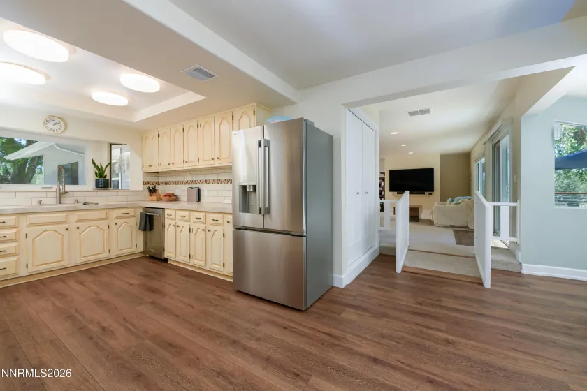 697 Indian Trail, Gardnerville, Nevada 89460, 4 Bedrooms Bedrooms, ,4 BathroomsBathrooms,Residential,Residential,Indian Trail,0,260007470