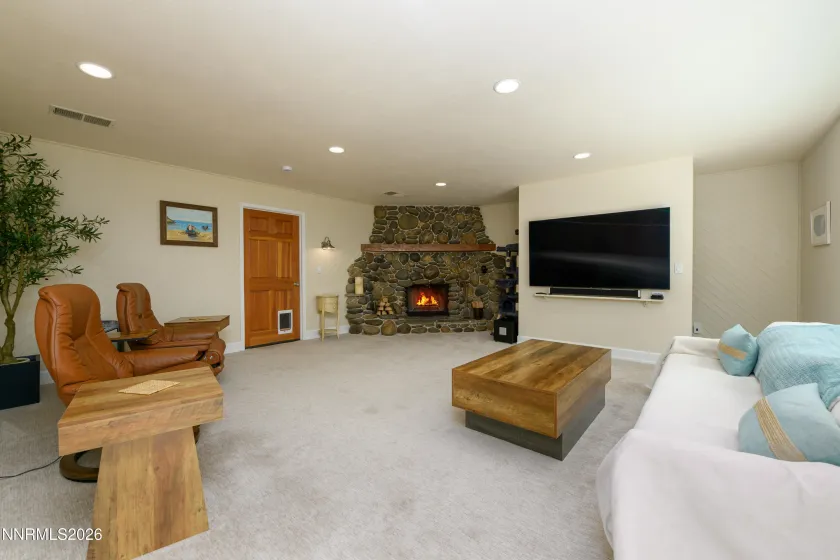 697 Indian Trail, Gardnerville, Nevada 89460, 4 Bedrooms Bedrooms, ,4 BathroomsBathrooms,Residential,Residential,Indian Trail,0,260007470