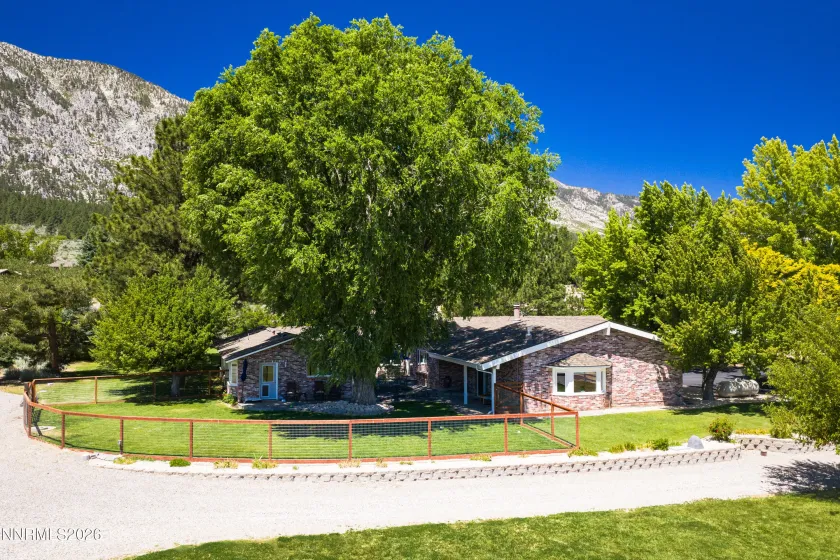 697 Indian Trail, Gardnerville, Nevada 89460, 4 Bedrooms Bedrooms, ,4 BathroomsBathrooms,Residential,Residential,Indian Trail,0,260007470