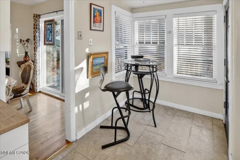 611 Nixon, Reno, Nevada 89509, 4 Bedrooms Bedrooms, ,2 BathroomsBathrooms,Residential,Residential,Nixon,0,260007480