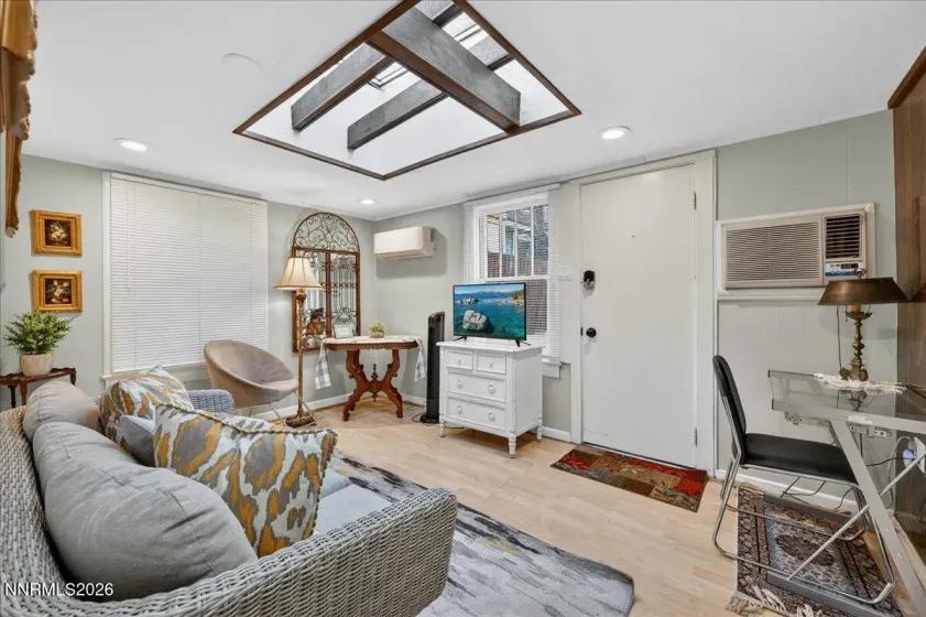611 Nixon, Reno, Nevada 89509, 4 Bedrooms Bedrooms, ,2 BathroomsBathrooms,Residential,Residential,Nixon,0,260007480