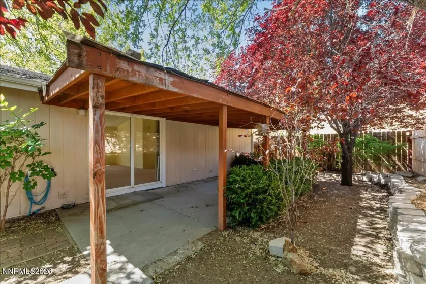 7621 Diamond Pointe, Reno, Nevada 89506, 3 Bedrooms Bedrooms, ,2 BathroomsBathrooms,Residential,Residential,Diamond Pointe,0,260007481