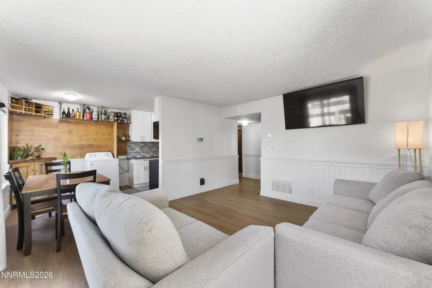 4608 Neil, Reno, Nevada 89502, 1 Bedroom Bedrooms, ,1 BathroomBathrooms,Residential,Residential,Neil,0,260007487