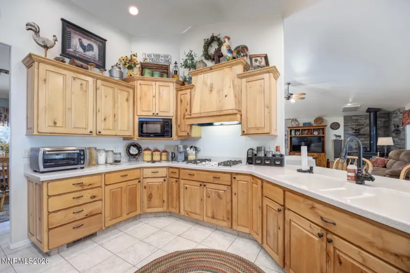 1972 Strasdin, Fallon, Nevada 89406, 3 Bedrooms Bedrooms, ,3 BathroomsBathrooms,Residential,Residential,Strasdin,0,260007490