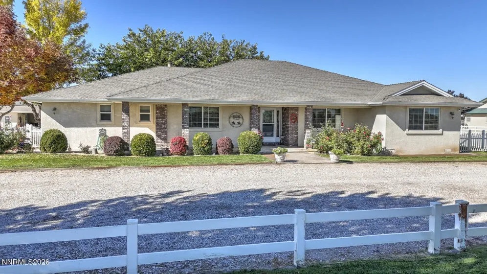 1972 Strasdin, Fallon, Nevada 89406, 3 Bedrooms Bedrooms, ,3 BathroomsBathrooms,Residential,Residential,Strasdin,0,260007490