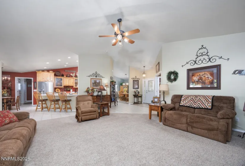 1972 Strasdin, Fallon, Nevada 89406, 3 Bedrooms Bedrooms, ,3 BathroomsBathrooms,Residential,Residential,Strasdin,0,260007490