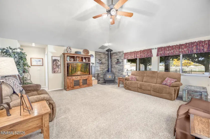 1972 Strasdin, Fallon, Nevada 89406, 3 Bedrooms Bedrooms, ,3 BathroomsBathrooms,Residential,Residential,Strasdin,0,260007490