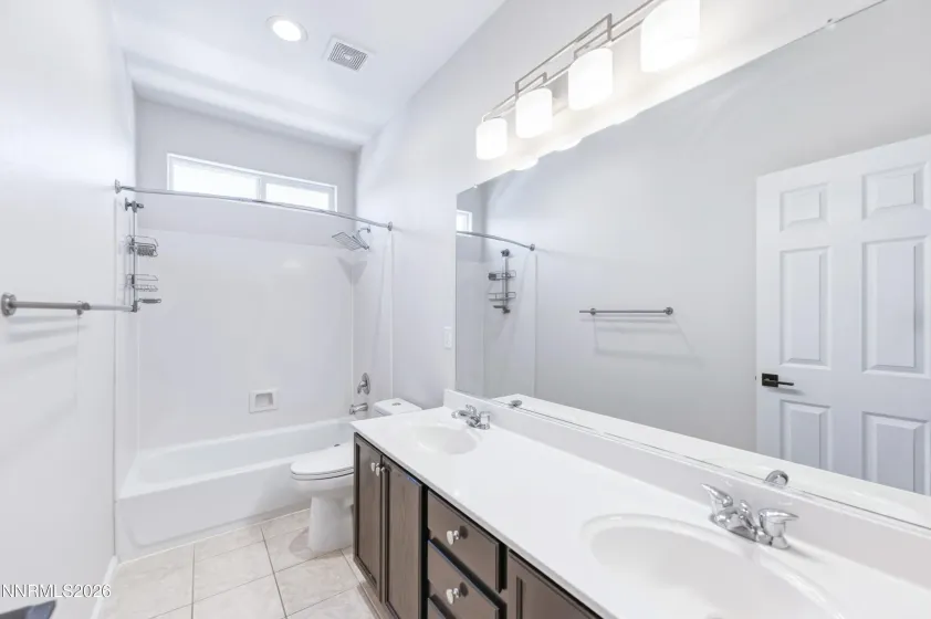 1770 Kodiak, Reno, Nevada 89511, 4 Bedrooms Bedrooms, ,3 BathroomsBathrooms,Residential,Residential,Kodiak,0,260007496