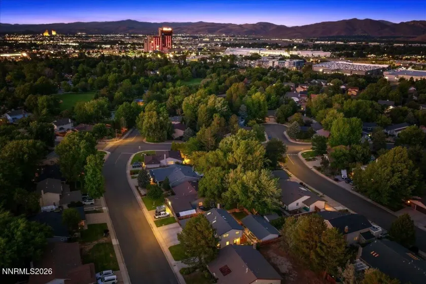 840 Singingwood, Reno, Nevada 89509, 5 Bedrooms Bedrooms, ,4 BathroomsBathrooms,Residential,Residential,Singingwood,0,260007497
