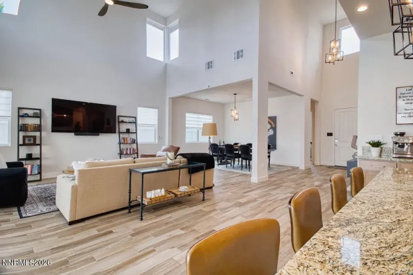 622 Braided Rope, Reno, Nevada 89511, 4 Bedrooms Bedrooms, ,3 BathroomsBathrooms,Residential,Residential,Braided Rope,0,260007498
