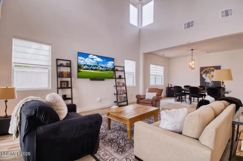 622 Braided Rope, Reno, Nevada 89511, 4 Bedrooms Bedrooms, ,3 BathroomsBathrooms,Residential,Residential,Braided Rope,0,260007498