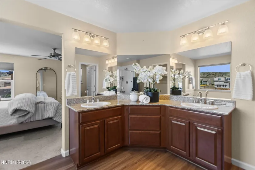 8095 Flint Springs, Sun Valley, Nevada 89433, 4 Bedrooms Bedrooms, ,3 BathroomsBathrooms,Residential,Residential,Flint Springs,0,260007442