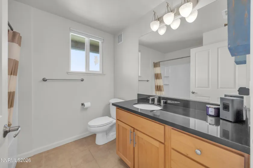 1450 Idlewild, Reno, Nevada 89509, 2 Bedrooms Bedrooms, ,2 BathroomsBathrooms,Residential,Residential,Idlewild,0,260007463