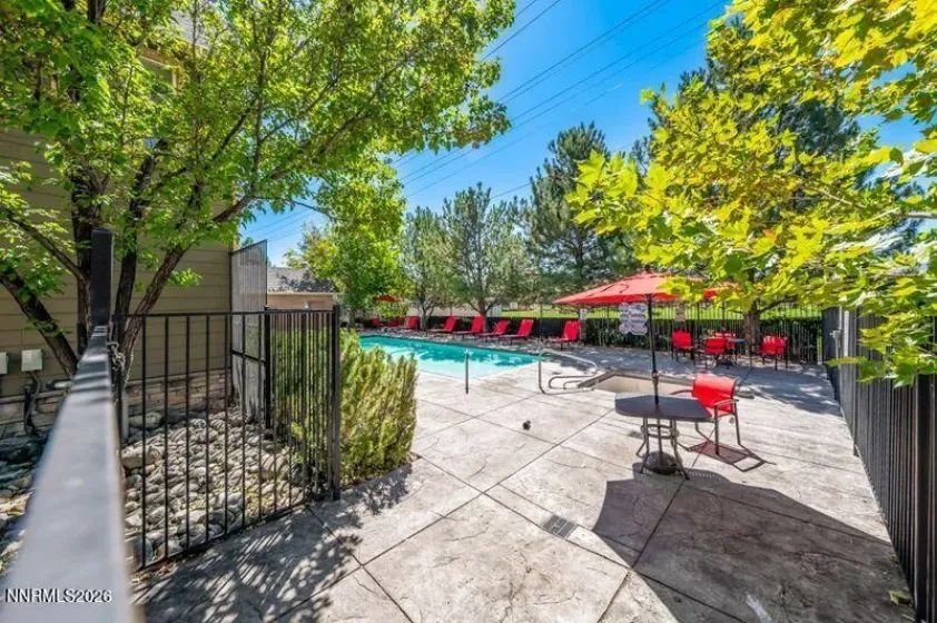 1450 Idlewild, Reno, Nevada 89509, 2 Bedrooms Bedrooms, ,2 BathroomsBathrooms,Residential,Residential,Idlewild,0,260007463