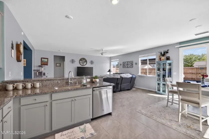 731 Roberts Creek, Dayton, Nevada 89403, 4 Bedrooms Bedrooms, ,2 BathroomsBathrooms,Residential,Residential,Roberts Creek,0,260007484