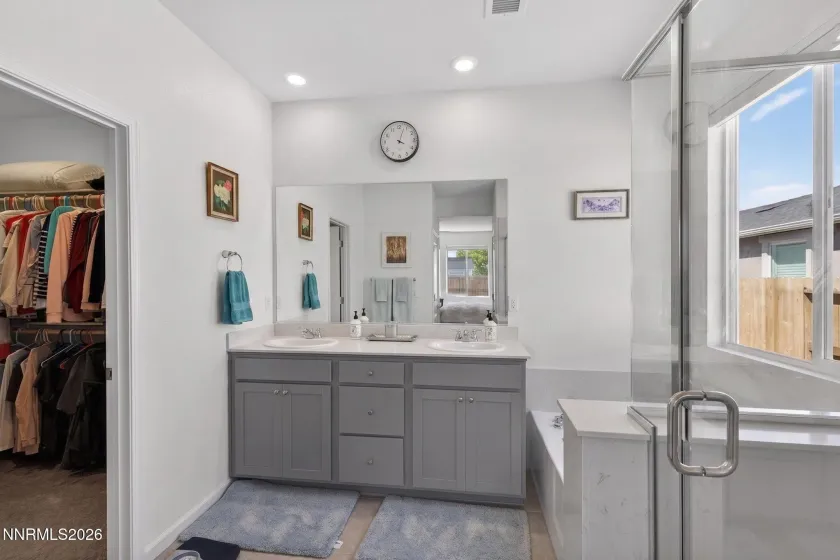731 Roberts Creek, Dayton, Nevada 89403, 4 Bedrooms Bedrooms, ,2 BathroomsBathrooms,Residential,Residential,Roberts Creek,0,260007484