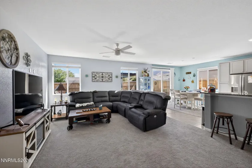 731 Roberts Creek, Dayton, Nevada 89403, 4 Bedrooms Bedrooms, ,2 BathroomsBathrooms,Residential,Residential,Roberts Creek,0,260007484