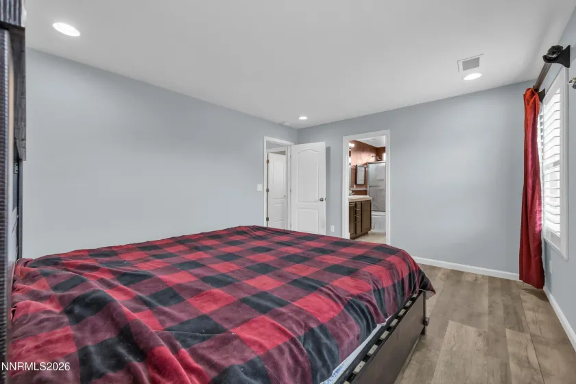 545 Pesaro, Reno, Nevada 89521, 4 Bedrooms Bedrooms, ,3 BathroomsBathrooms,Residential,Residential,Pesaro,0,260007504