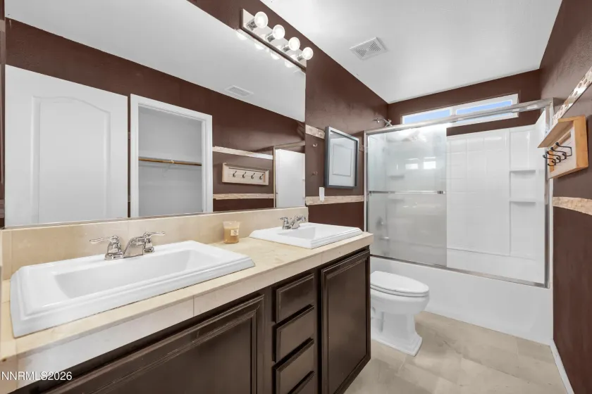 545 Pesaro, Reno, Nevada 89521, 4 Bedrooms Bedrooms, ,3 BathroomsBathrooms,Residential,Residential,Pesaro,0,260007504