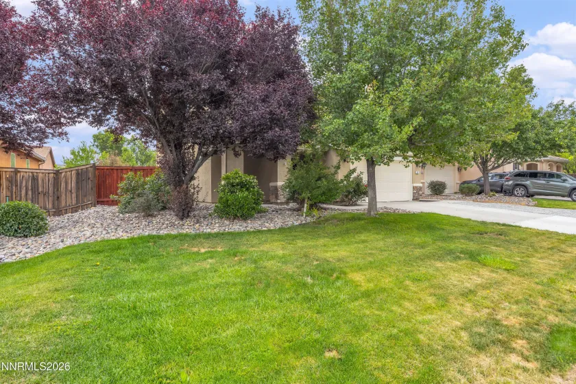 545 Pesaro, Reno, Nevada 89521, 4 Bedrooms Bedrooms, ,3 BathroomsBathrooms,Residential,Residential,Pesaro,0,260007504