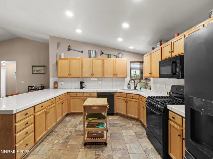 1476 Grey Bluffs, Fernley, Nevada 89408, 4 Bedrooms Bedrooms, ,2 BathroomsBathrooms,Residential,Residential,Grey Bluffs,0,260007508