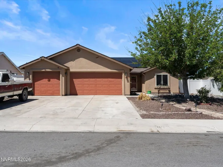1476 Grey Bluffs, Fernley, Nevada 89408, 4 Bedrooms Bedrooms, ,2 BathroomsBathrooms,Residential,Residential,Grey Bluffs,0,260007508