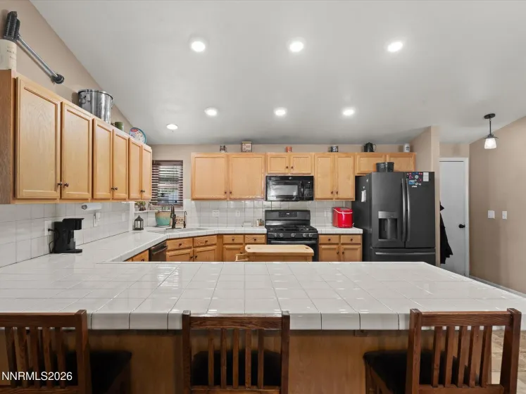 1476 Grey Bluffs, Fernley, Nevada 89408, 4 Bedrooms Bedrooms, ,2 BathroomsBathrooms,Residential,Residential,Grey Bluffs,0,260007508