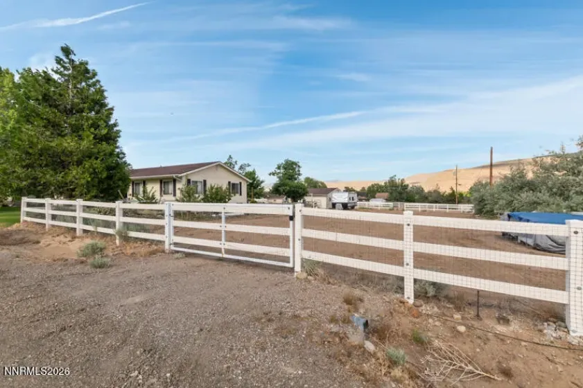 15 Connie, Reno, Nevada 89521, 3 Bedrooms Bedrooms, ,2 BathroomsBathrooms,Residential,Residential,Connie,0,260007509