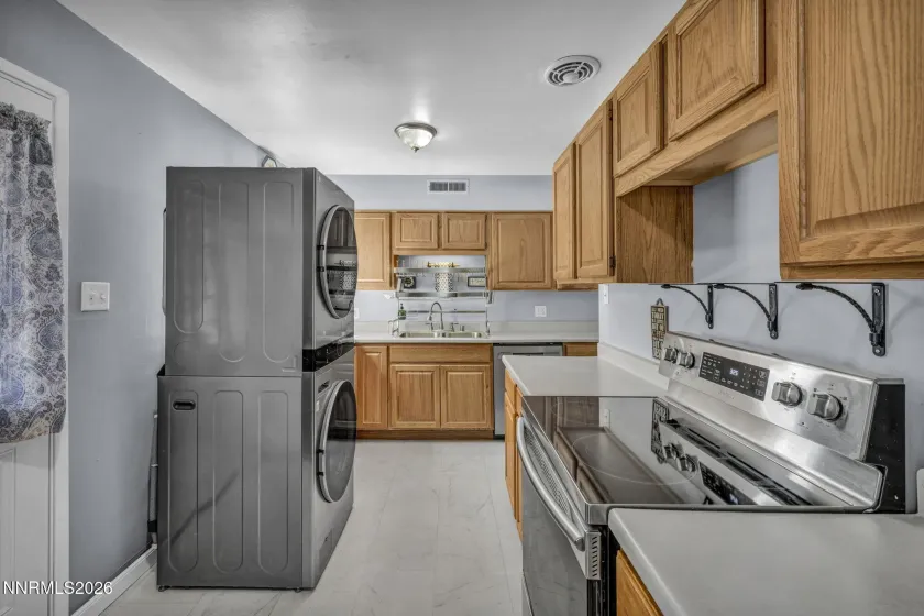 26 I, Sparks, Nevada 89431, 4 Bedrooms Bedrooms, ,2 BathroomsBathrooms,Residential,Residential,I,0,260007510