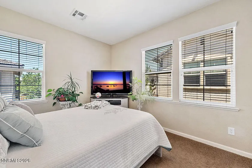 7082 Sacred, Sparks, Nevada 89436, 4 Bedrooms Bedrooms, ,3 BathroomsBathrooms,Residential,Residential,Sacred,0,260007511