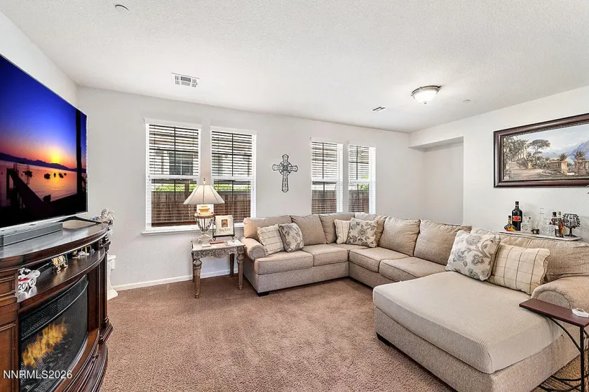 7082 Sacred, Sparks, Nevada 89436, 4 Bedrooms Bedrooms, ,3 BathroomsBathrooms,Residential,Residential,Sacred,0,260007511