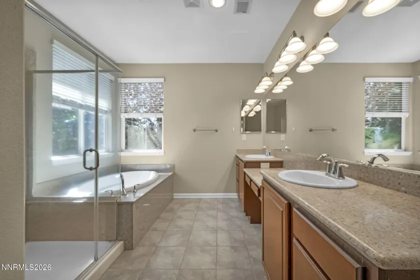 520 Needles, Reno, Nevada 89521, 4 Bedrooms Bedrooms, ,3 BathroomsBathrooms,Residential,Residential,Needles,0,260007514
