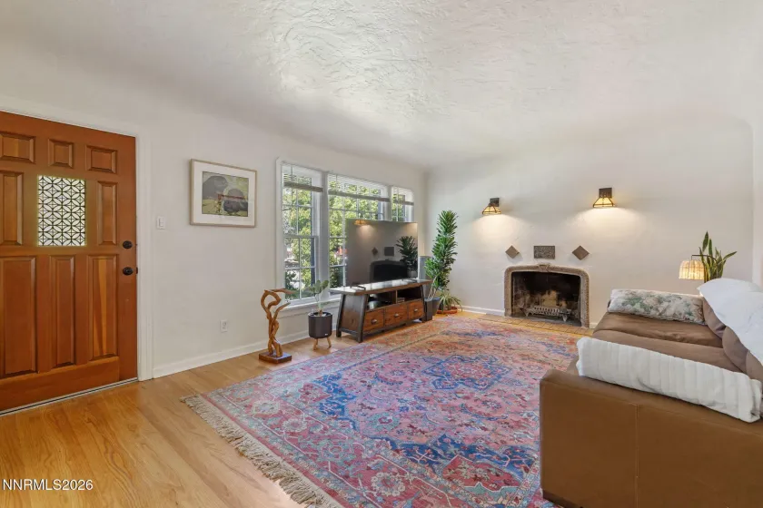 930 Nixon, Reno, Nevada 89509, 3 Bedrooms Bedrooms, ,2 BathroomsBathrooms,Residential,Residential,Nixon,0,260007524