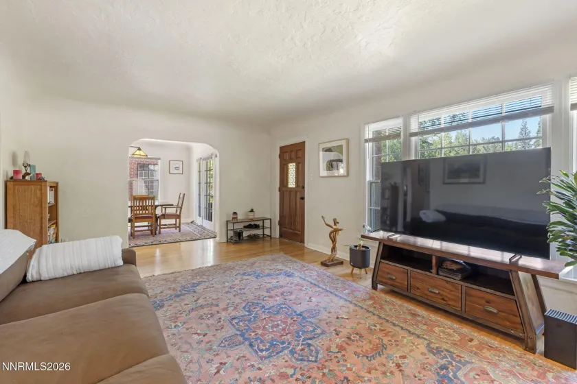930 Nixon, Reno, Nevada 89509, 3 Bedrooms Bedrooms, ,2 BathroomsBathrooms,Residential,Residential,Nixon,0,260007524