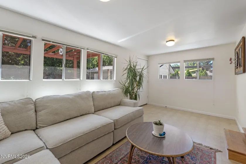 930 Nixon, Reno, Nevada 89509, 3 Bedrooms Bedrooms, ,2 BathroomsBathrooms,Residential,Residential,Nixon,0,260007524