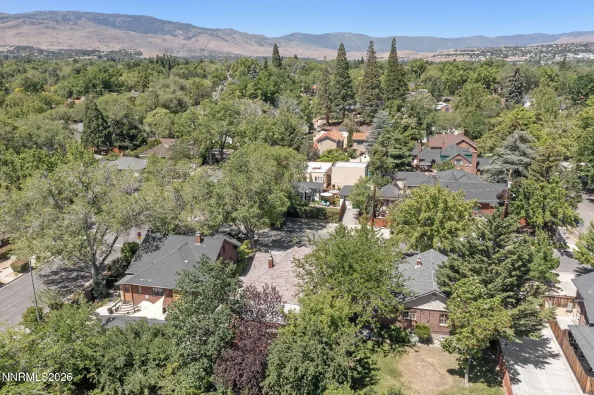 930 Nixon, Reno, Nevada 89509, 3 Bedrooms Bedrooms, ,2 BathroomsBathrooms,Residential,Residential,Nixon,0,260007524