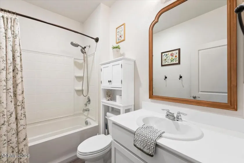 343 Waterville, Verdi, Nevada 89439, 4 Bedrooms Bedrooms, ,3 BathroomsBathrooms,Residential,Residential,Waterville,0,260007528