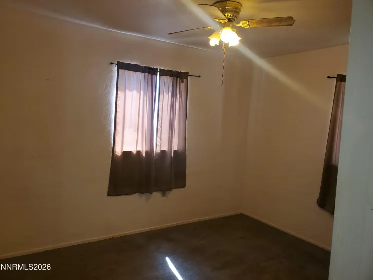 950 H, Hawthorne, Nevada 89415, 3 Bedrooms Bedrooms, ,2 BathroomsBathrooms,Residential,Residential,H,0,260007529