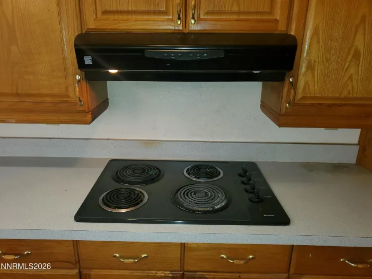 950 H, Hawthorne, Nevada 89415, 3 Bedrooms Bedrooms, ,2 BathroomsBathrooms,Residential,Residential,H,0,260007529