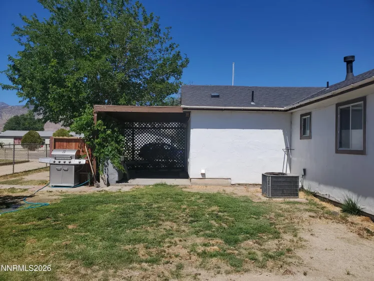 950 H, Hawthorne, Nevada 89415, 3 Bedrooms Bedrooms, ,2 BathroomsBathrooms,Residential,Residential,H,0,260007529