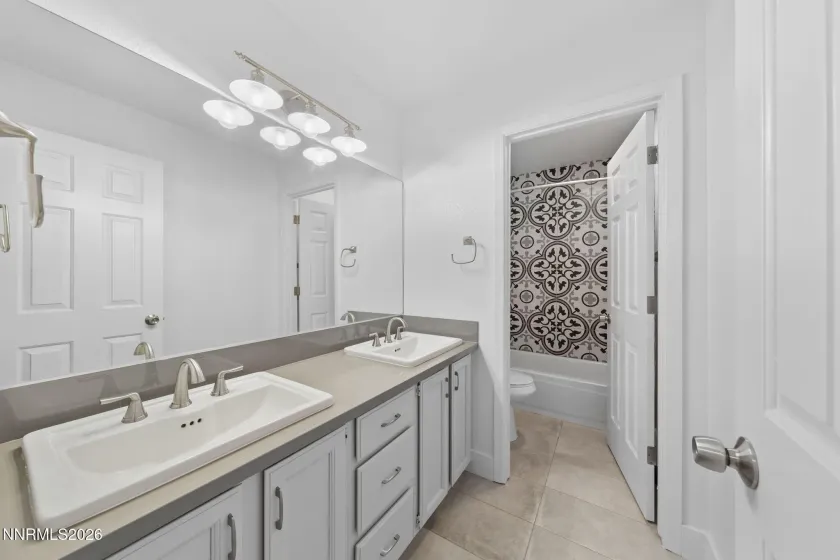 260 Meadow Brook, Reno, Nevada 89519, 4 Bedrooms Bedrooms, ,3 BathroomsBathrooms,Residential,Residential,Meadow Brook,0,260007555